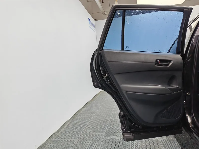Toyota Frontlander 2024 2.0L CVT Versión de élite interior foto 16 Toyota Frontlander 2024 2.0L CVT Versión de élite interior foto 16