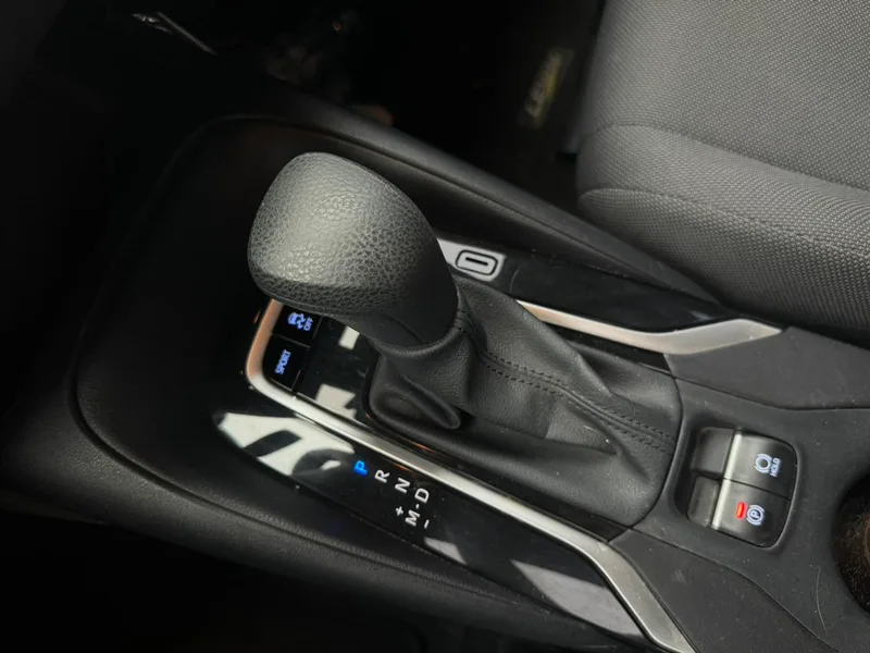 Toyota Levin 2019 185T Luxury Edition Country VI interior photo 6 Toyota Levin 2019 185T Luxury Edition Country VI interior photo 6