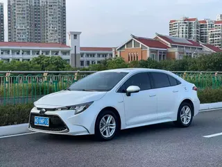 Toyota Levin 2021 Двойной двигатель 1.8H E-CVT Спортивная версия