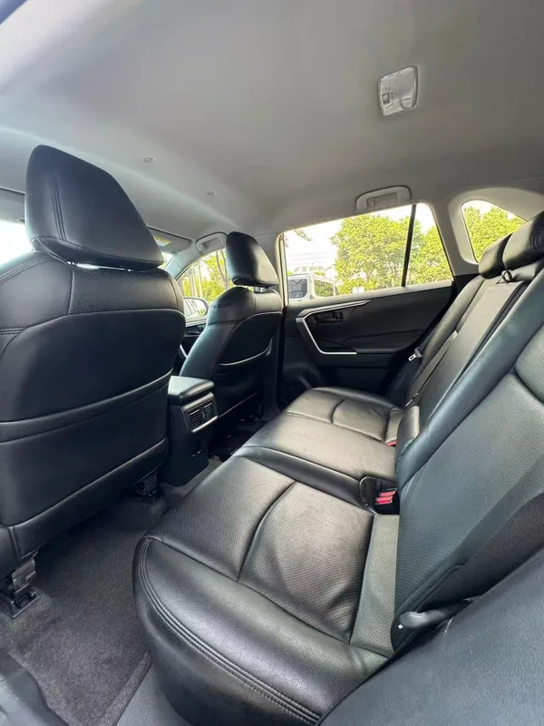 Toyota RAV4 2022 2.0L CVT Two-wheel drive urban version interior photo 8 Toyota RAV4 2022 2.0L CVT Two-wheel drive urban version interior photo 8