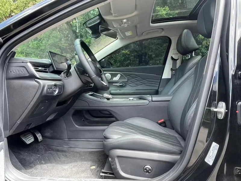 Chery Arrizo 8 PRO 2025 2.0T DCT Premium Class exterior photo 7 Chery Arrizo 8 PRO 2025 2.0T DCT Premium Class exterior photo 7