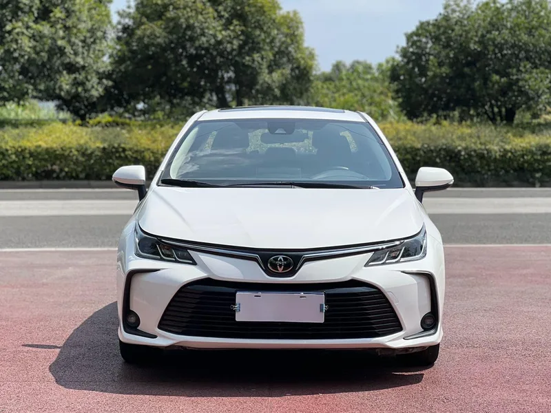 Toyota Corolla 2021 1.2T S-CVT Elite PLUS Version extérieur photo 3 Toyota Corolla 2021 1.2T S-CVT Elite PLUS Version extérieur photo 3