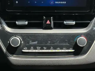 Toyota Corolla 2021 1.2T S-CVT Elite PLUS Version intérieur photo 11 Toyota Corolla 2021 1.2T S-CVT Elite PLUS Version intérieur photo 11