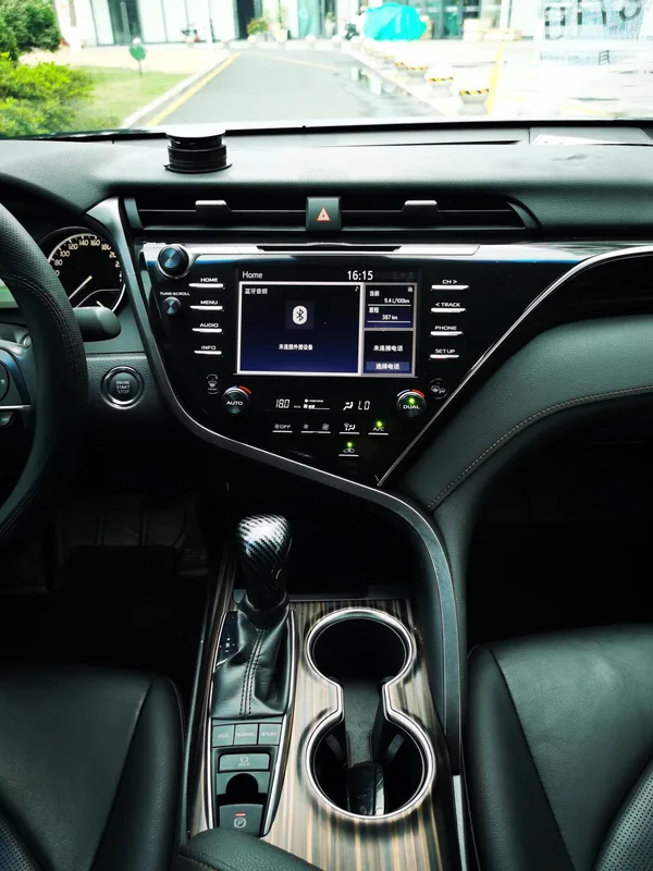 Toyota Camry 2018 2.5G Luxury Edition interior photo 10 Toyota Camry 2018 2.5G Luxury Edition interior photo 10