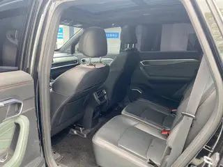 Geely Okavango L 2024 2.0TD DCT Acabado premium exterior foto 5 Geely Okavango L 2024 2.0TD DCT Acabado premium exterior foto 5