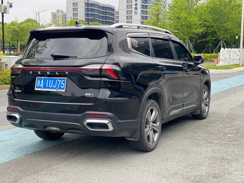 Geely Okavango L 2024 2.0TD DCT Acabado premium interior foto 9 Geely Okavango L 2024 2.0TD DCT Acabado premium interior foto 9
