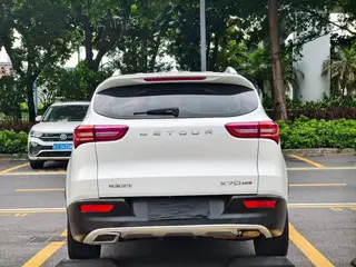 Jetour X70 2018 1.5T Manual Yue Line Edition interior photo 8 Jetour X70 2018 1.5T Manual Yue Line Edition interior photo 8