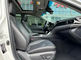 Toyota Camry 2021 2.0G Edición de lujo interior foto 13 Toyota Camry 2021 2.0G Edición de lujo interior foto 13