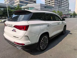 Jetour X95 2019 1.6T DCT Explore Pro version 5 seat exterior photo 4 Jetour X95 2019 1.6T DCT Explore Pro version 5 seat exterior photo 4