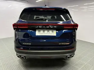 Jetour X70 PLUS 2023 1.5T DCT Brave person PLUS 5 seat interior photo 19 Jetour X70 PLUS 2023 1.5T DCT Brave person PLUS 5 seat interior photo 19