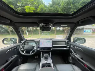 Jetour T2 2023 2.0TD Four-wheel drive Time travel PRO interior photo 12 Jetour T2 2023 2.0TD Four-wheel drive Time travel PRO interior photo 12