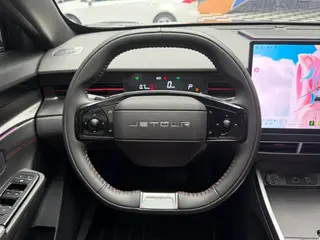 Jetour Dasheng 2023 1.5T DCT Estrellas PRO interior foto 11 Jetour Dasheng 2023 1.5T DCT Estrellas PRO interior foto 11