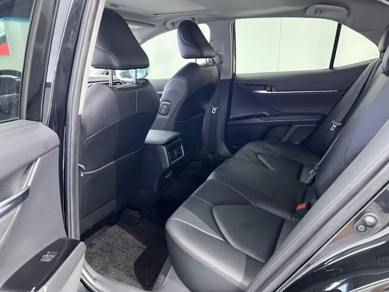 Toyota Camry 2021 2.0G Luxury Edition interior photo 8 Toyota Camry 2021 2.0G Luxury Edition interior photo 8