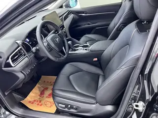 Toyota Camry 2021 2.0G Luxury Edition interior photo 10 Toyota Camry 2021 2.0G Luxury Edition interior photo 10