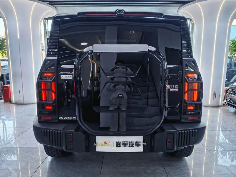 Jetour T2 2024 2.0TD Four-wheel drive Time travel PRO Entertainment Edition exterior photo 4 Jetour T2 2024 2.0TD Four-wheel drive Time travel PRO Entertainment Edition exterior photo 4