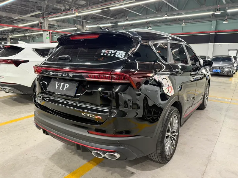Jetour X70 PRO 2023 1.5T DCT Comfortable 7 seat interior photo 9 Jetour X70 PRO 2023 1.5T DCT Comfortable 7 seat interior photo 9
