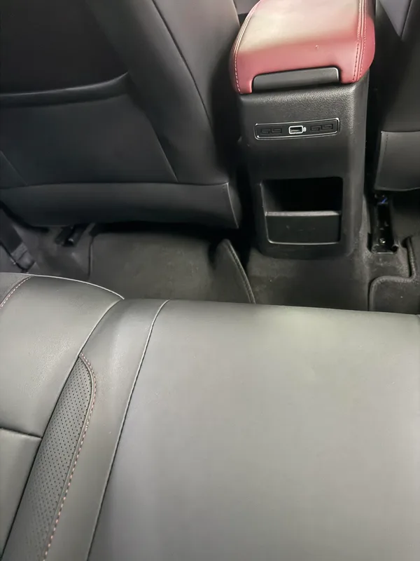 Geely Coolray 2021 260T DCT Battle интерьер фото 12 Geely Coolray 2021 260T DCT Battle интерьер фото 12