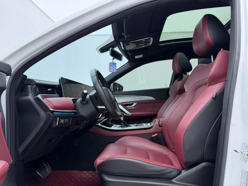 Jetour X70 PLUS 2021 1.6T DCT Звезда 5 Кресло интерьер фото 10