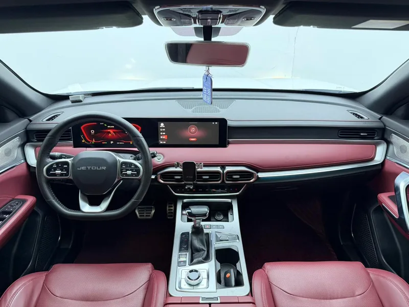 Jetour X70 PLUS 2021 1.6T DCT Звезда 5 Кресло интерьер фото 15