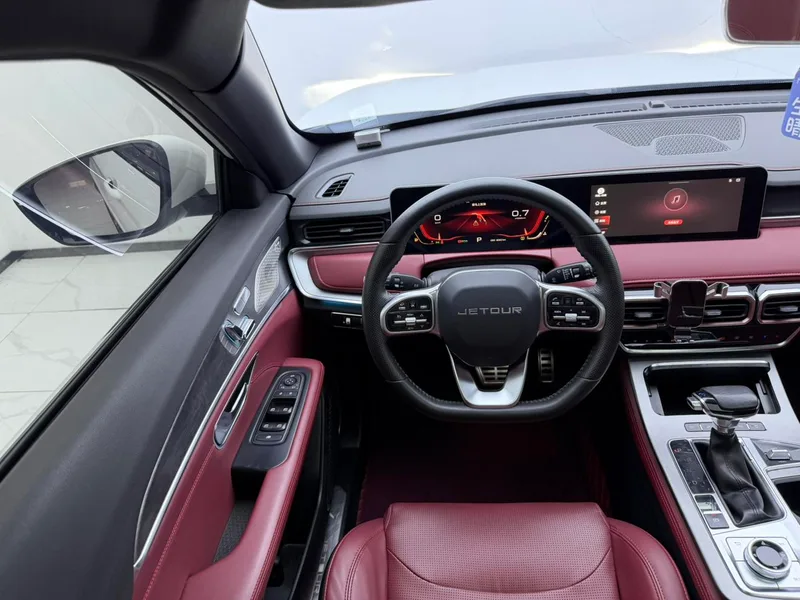 Jetour X70 PLUS 2021 1.6T DCT Звезда 5 Кресло интерьер фото 16