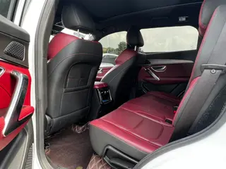 Jetour X70 PLUS 2021 Zhuge 1.6T DCT Wolong 7 Asiento interior foto 6 Jetour X70 PLUS 2021 Zhuge 1.6T DCT Wolong 7 Asiento interior foto 6
