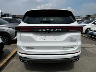 Jetour X70 PLUS 2021 Zhuge 1.6T DCT Wolong 7 Asiento interior foto 9 Jetour X70 PLUS 2021 Zhuge 1.6T DCT Wolong 7 Asiento interior foto 9