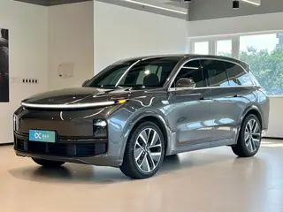 Li Auto L8 2023 Pro Edición
