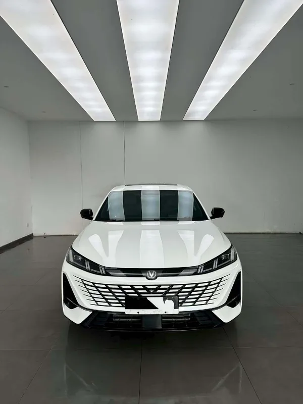 Changan Eado 2026 Cuarta generación 1.5T DCT 500Bar Tipo de placer exterior foto 2