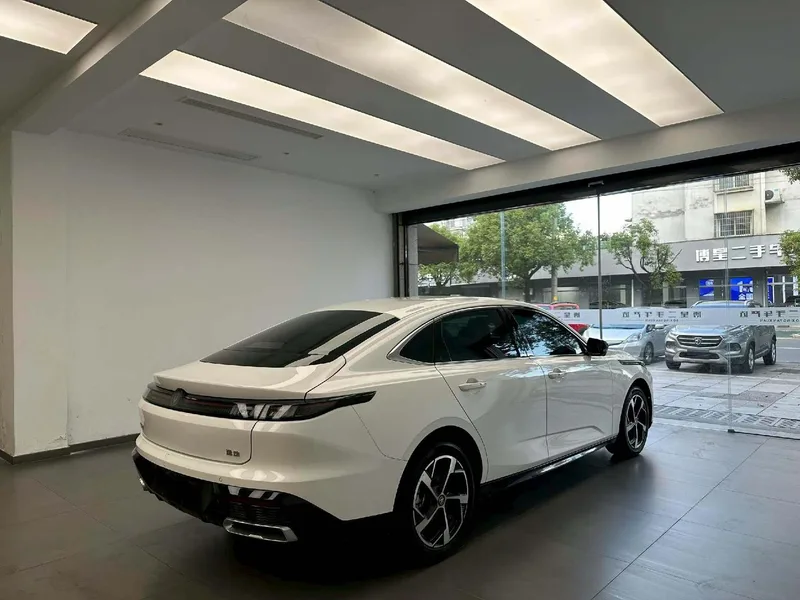 Changan Eado 2026 Cuarta generación 1.5T DCT 500Bar Tipo de placer interior foto 9