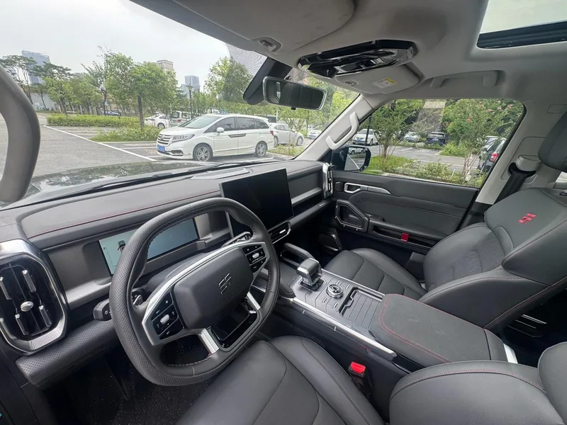 Jetour T2 2023 1.5TD Two-wheel drive Discover PRO exterior photo 10 Jetour T2 2023 1.5TD Two-wheel drive Discover PRO exterior photo 10