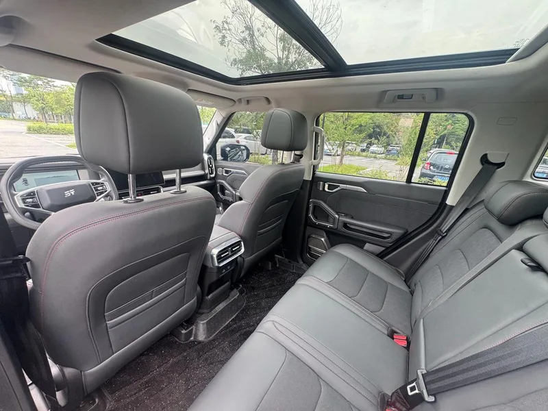 Jetour T2 2023 1.5TD Two-wheel drive Discover PRO interior photo 11 Jetour T2 2023 1.5TD Two-wheel drive Discover PRO interior photo 11