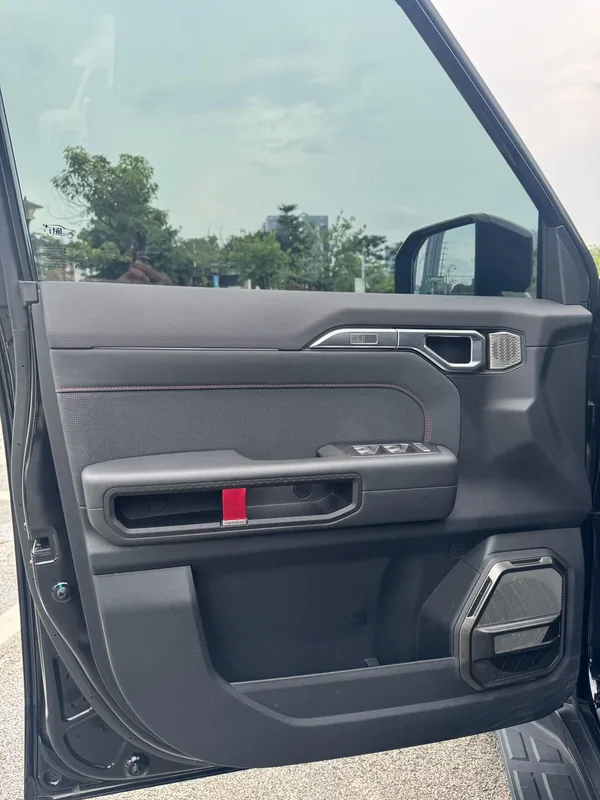 Jetour T2 2023 1.5TD Two-wheel drive Discover PRO interior photo 16 Jetour T2 2023 1.5TD Two-wheel drive Discover PRO interior photo 16