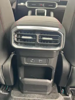 Jetour T2 2023 1.5TD Two-wheel drive Discover PRO interior photo 18 Jetour T2 2023 1.5TD Two-wheel drive Discover PRO interior photo 18
