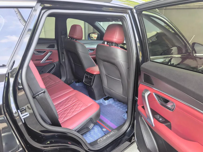 Jetour X70 PLUS 2024 Edición campeona 1.5T DCT Campeón PRO 7 Asiento exterior foto 9