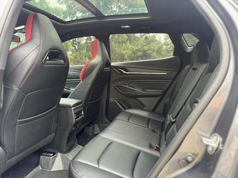 Changan X5 PLUS 2024 1.5T DCT Tipo de excelencia interior foto 8 Changan X5 PLUS 2024 1.5T DCT Tipo de excelencia interior foto 8