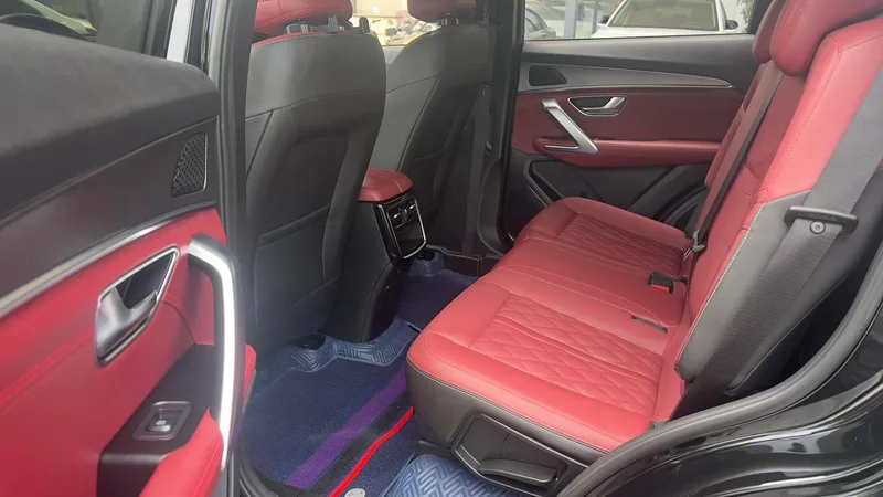 Jetour X70 PLUS 2024 Чемпионская версия 1.5T DCT Чемпион PRO 7 Кресло экстерьер фото 5 Jetour X70 PLUS 2024 Чемпионская версия 1.5T DCT Чемпион PRO 7 Кресло экстерьер фото 5
