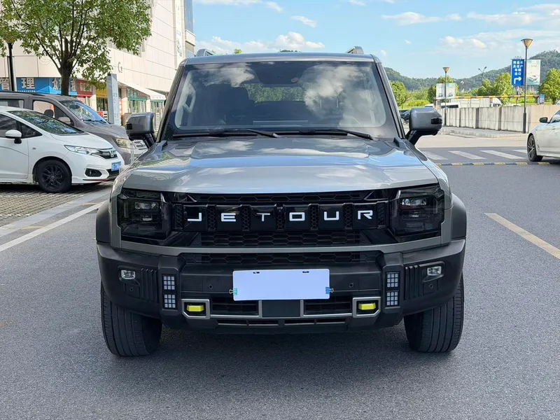 Jetour T2 2023 1.5TD Two-wheel drive Discover PRO exterior photo 2 Jetour T2 2023 1.5TD Two-wheel drive Discover PRO exterior photo 2