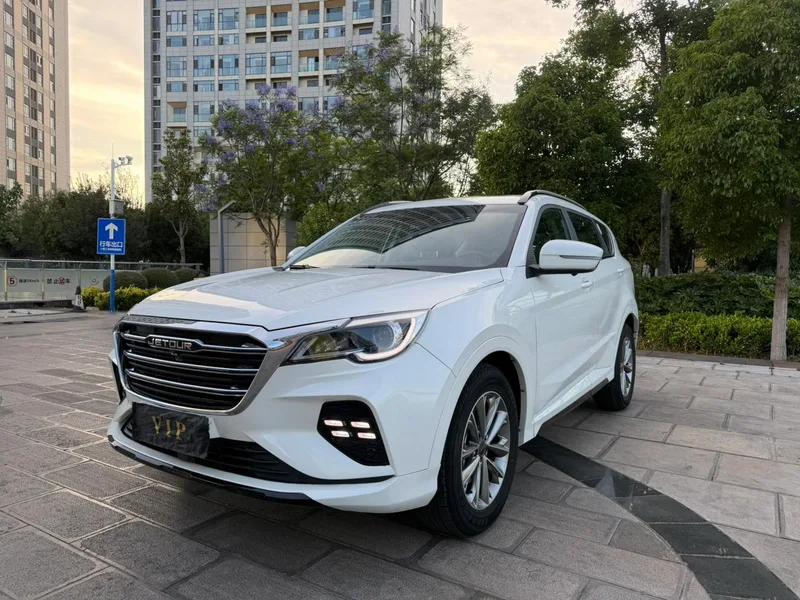 Jetour X70 2022 1.5T DCT Yue Hline Edition 5 seat exterior photo 1 Jetour X70 2022 1.5T DCT Yue Hline Edition 5 seat exterior photo 1