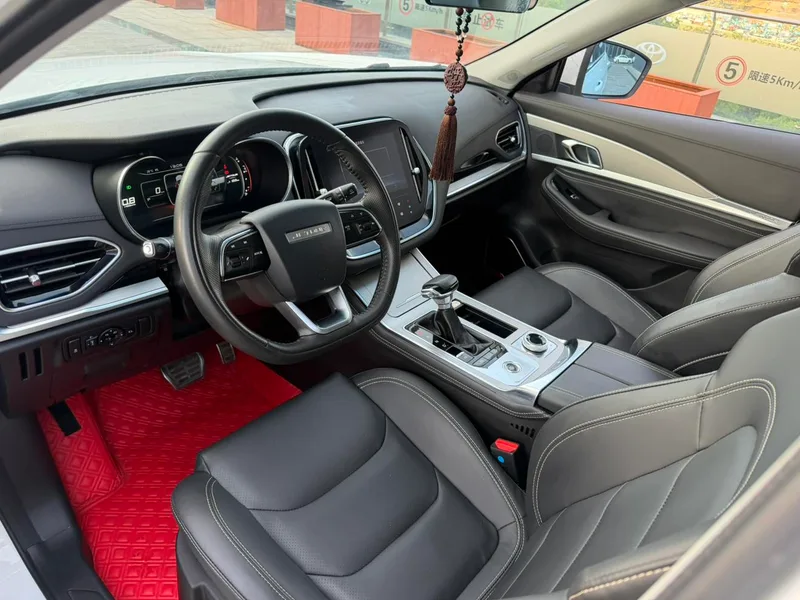 Jetour X70 2022 1.5T DCT Yue Hline Edition 5 seat interior photo 17 Jetour X70 2022 1.5T DCT Yue Hline Edition 5 seat interior photo 17