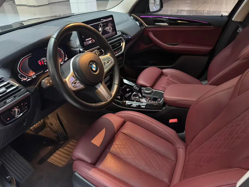 BMW X3 2022 Restyling xDrive25i M Sports suit interior photo 12 BMW X3 2022 Restyling xDrive25i M Sports suit interior photo 12