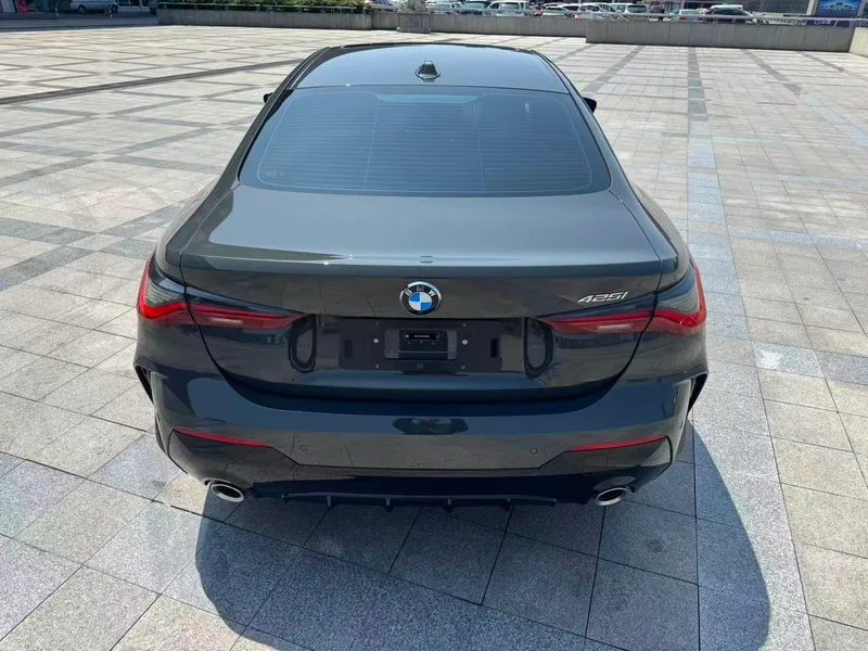 BMW 4 Series 2024 425i M Sports suit exterior photo 3 BMW 4 Series 2024 425i M Sports suit exterior photo 3