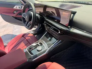 BMW 4 Series 2024 425i M Sports suit interior photo 13 BMW 4 Series 2024 425i M Sports suit interior photo 13