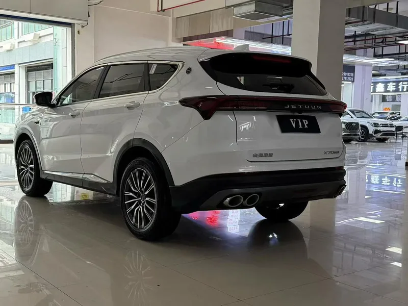 Jetour X70 PLUS 2024 Champion Edition 1.5T DCT Champion MAX 5 seat exterior photo 5 Jetour X70 PLUS 2024 Champion Edition 1.5T DCT Champion MAX 5 seat exterior photo 5