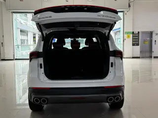 Jetour X70 PLUS 2024 Champion Edition 1.5T DCT Champion MAX 5 seat interior photo 8 Jetour X70 PLUS 2024 Champion Edition 1.5T DCT Champion MAX 5 seat interior photo 8