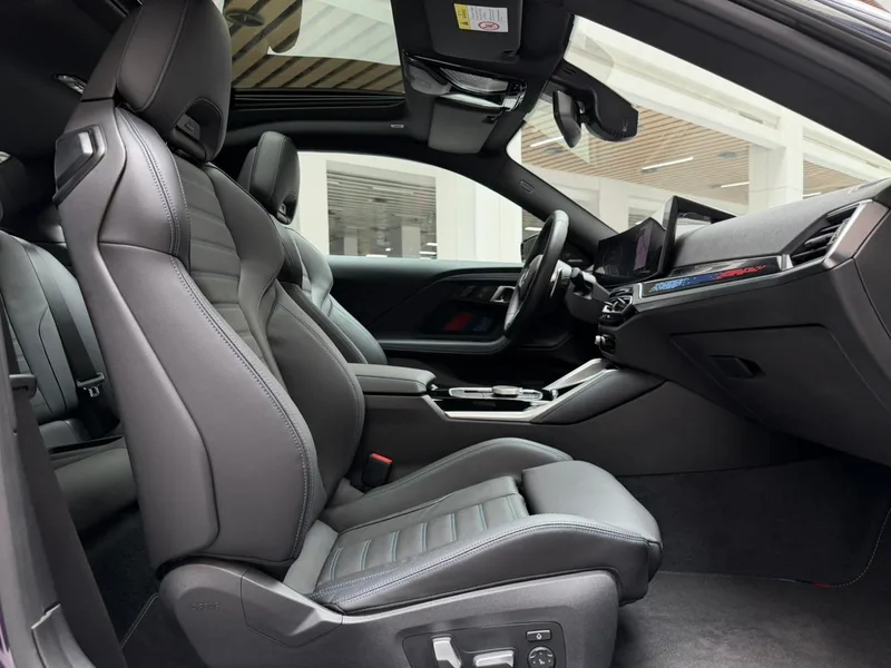 BMW 2 Series 2024 M240i Coupe interior photo 14 BMW 2 Series 2024 M240i Coupe interior photo 14