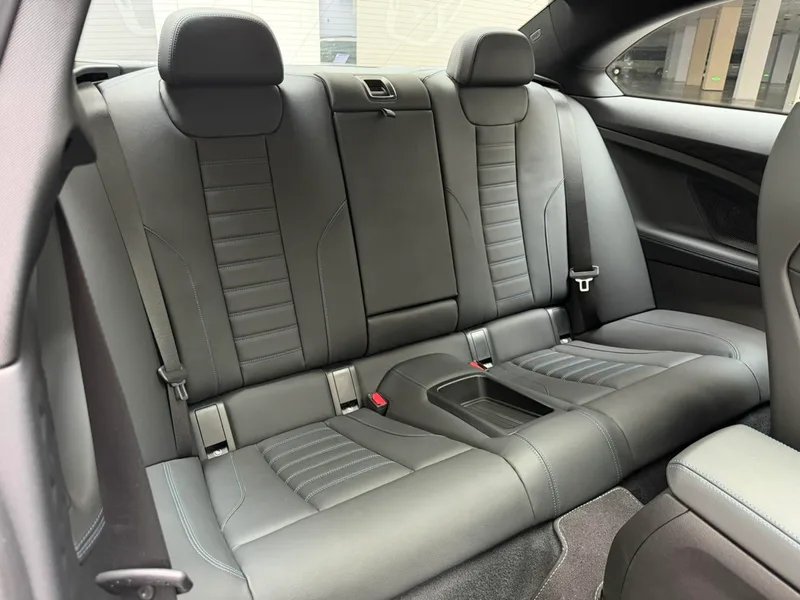 BMW 2 Series 2024 M240i Coupe interior photo 16 BMW 2 Series 2024 M240i Coupe interior photo 16