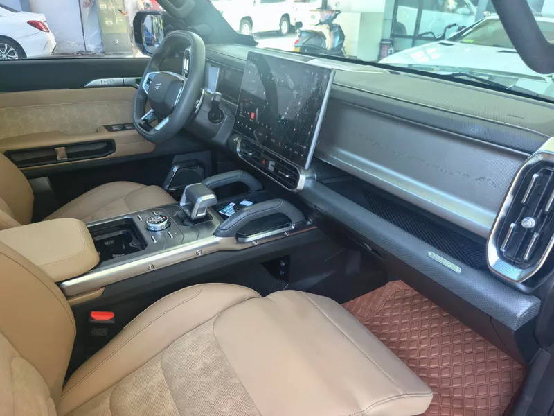 Jetour T2 2023 2.0TD Four-wheel drive Time travel PRO interior photo 16 Jetour T2 2023 2.0TD Four-wheel drive Time travel PRO interior photo 16