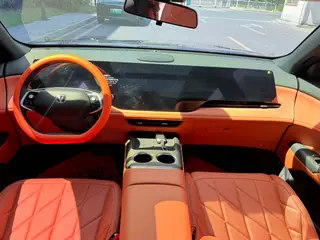 Changan CS75 PLUS 2025 Fourth generation 1.5T New Blue Whale Wisdom Flagship interior photo 12 Changan CS75 PLUS 2025 Fourth generation 1.5T New Blue Whale Wisdom Flagship interior photo 12