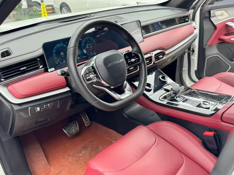 Jetour X70 PLUS 2021 1.6T DCT ground 7 seat interior photo 9 Jetour X70 PLUS 2021 1.6T DCT ground 7 seat interior photo 9