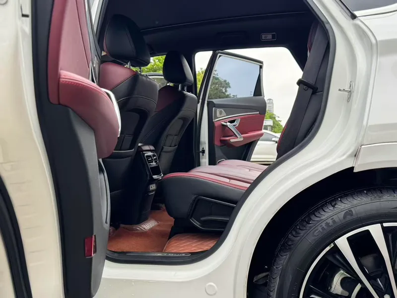 Jetour X70 PLUS 2021 1.6T DCT ground 7 seat interior photo 13 Jetour X70 PLUS 2021 1.6T DCT ground 7 seat interior photo 13